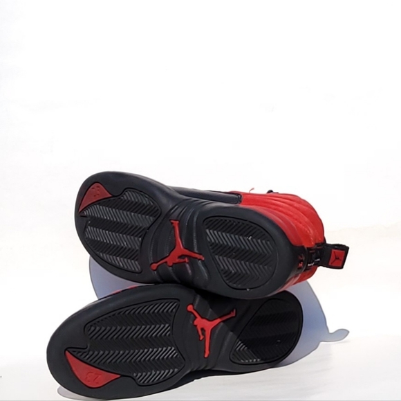 Jordan 12 flu game - Picture 4 of 5